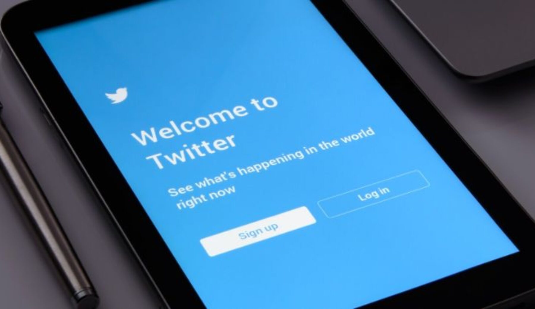 Truffa con Bitcoin, hackerati profili da milioni di follower su Twitter: ecco cosa è successo