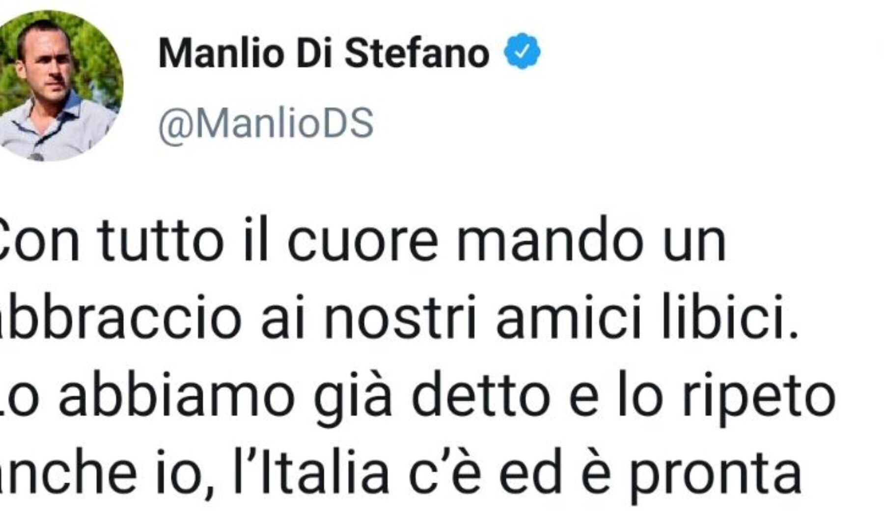 La gaffe di Manlio Di Stefano su Twitter: scambia libanesi per libici