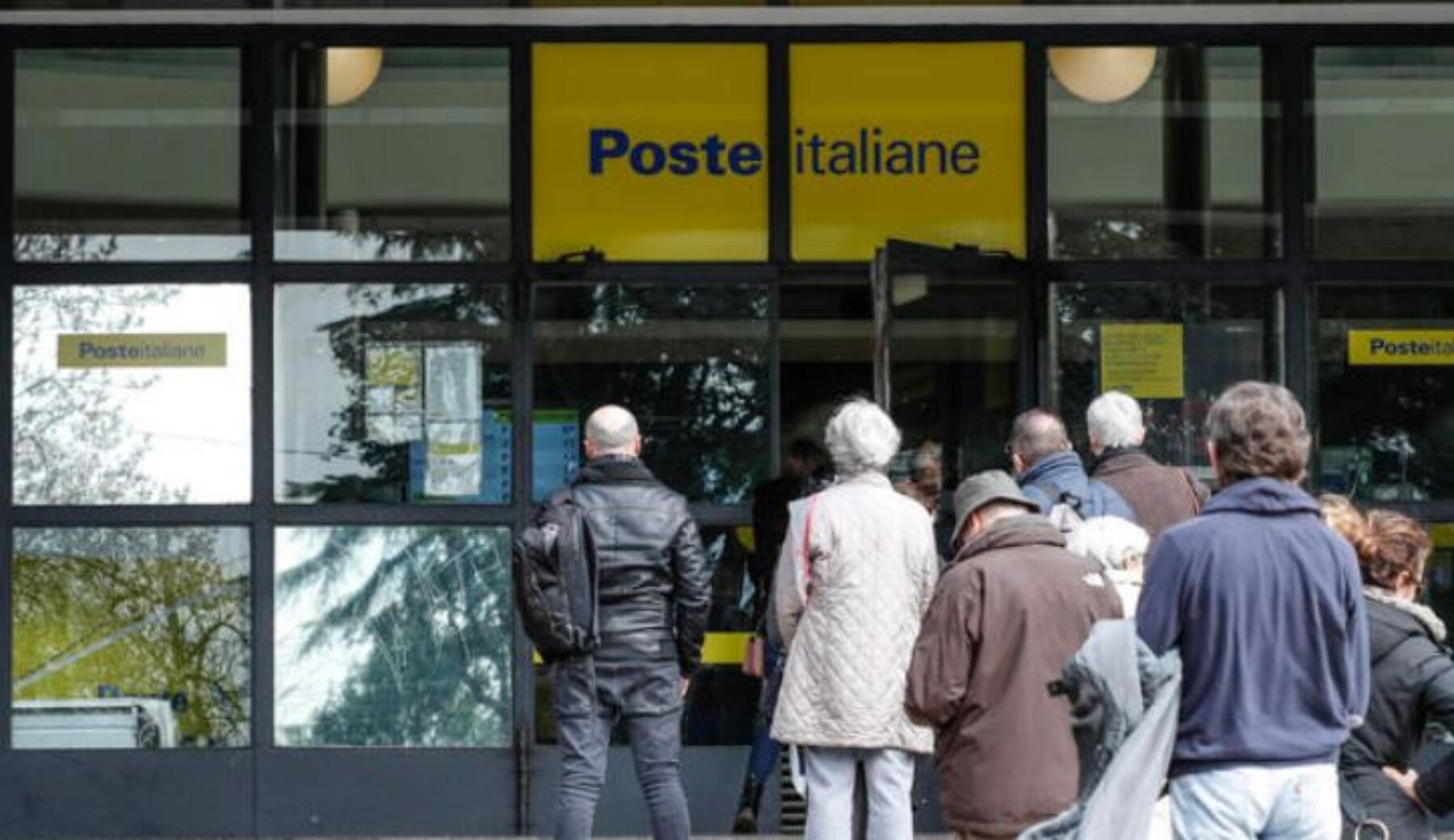 Mancata consegna delle raccomandate, multa milionaria a Poste Italiane dall’Antitrust