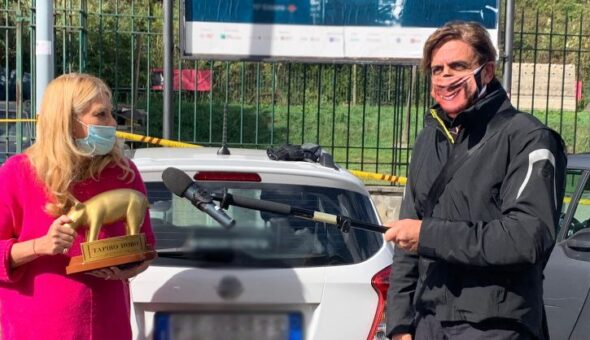 Questa sera a Striscia, Tapiro d'oro a Eleonora Daniele per la figuraccia con Chiara Ferragni