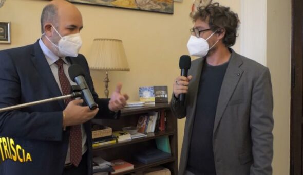 Anteprima Striscia, il viceministro degli Interni Crimi sul caso 