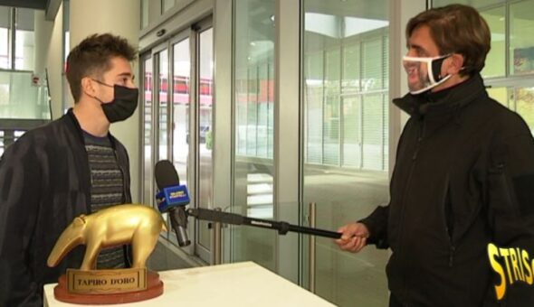 Anteprima Striscia, Tapiro d'oro a Charles Leclerc: «Hamilton mi è simpatico, ma non ci andrei in vacanza assieme»