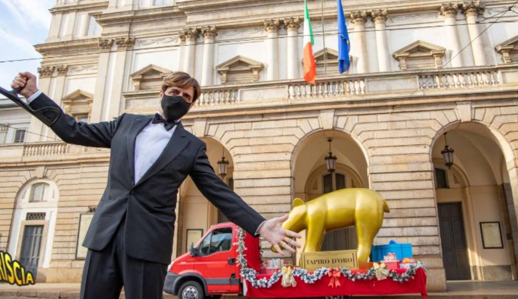 Tapiro gigante al Teatro alla Scala, un’anticipazione