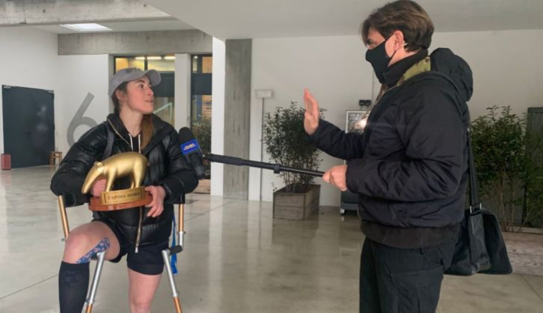 Tapiro d’oro a Sofia Goggia, dopo l’infortunio che le è costato il mondiale di sci