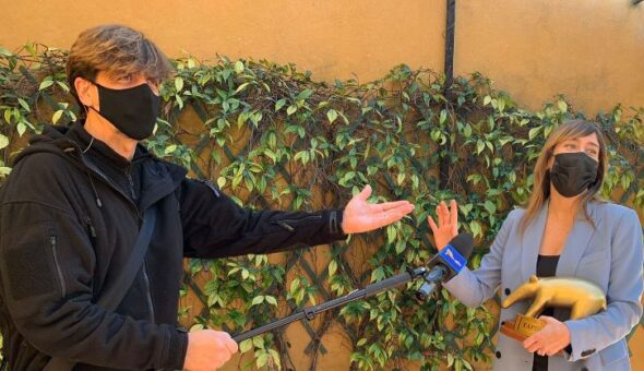 Tapiro d'oro a Maria Elena Boschi, rimasta senza poltrona nel nuovo governo Draghi
