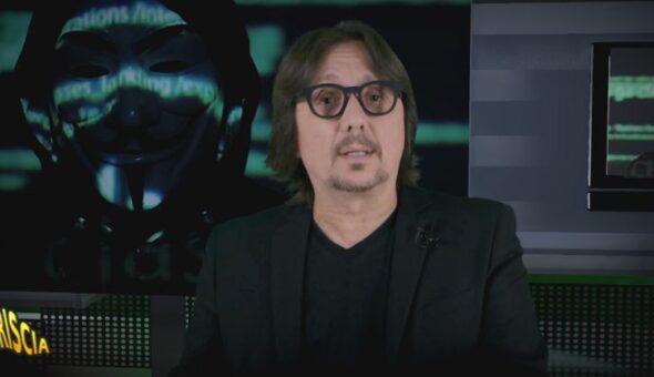 Striscia la notizia racconta la cyberguerra tra Russia e Ucraina: Bitcoin, Blockchain e NFT le nuove 