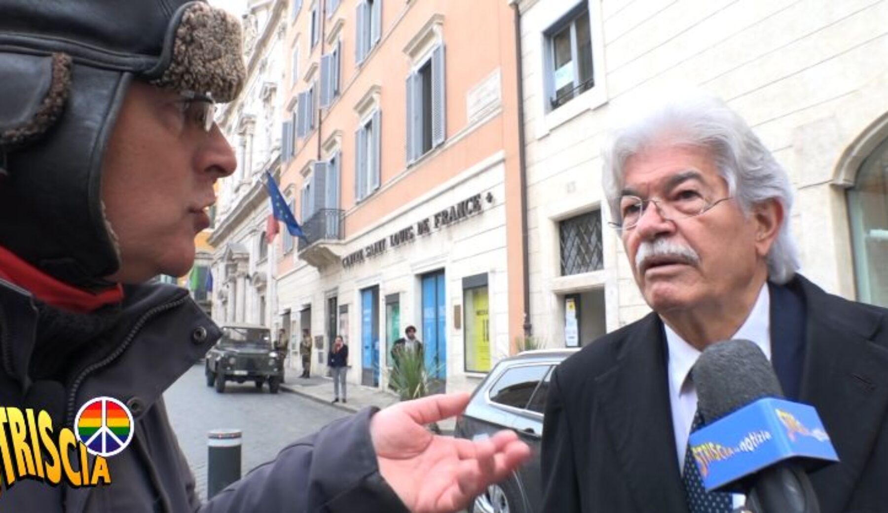 Enrico Lucci e la crisi del gas russo: «Ma a dicembre come ci riforniamo?» La soluzione del senatore Antonio Razzi