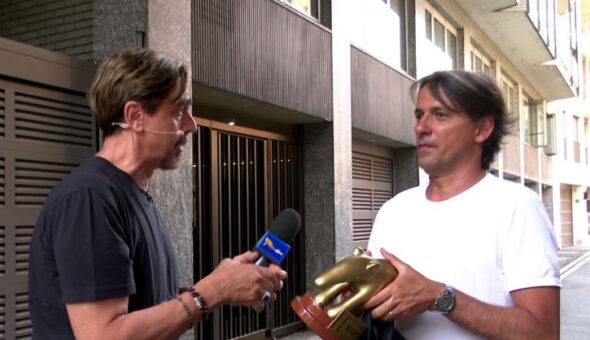 Tapiro d'oro a Simone Inzaghi dopo il sogno scudetto sfumato per mano del Milan