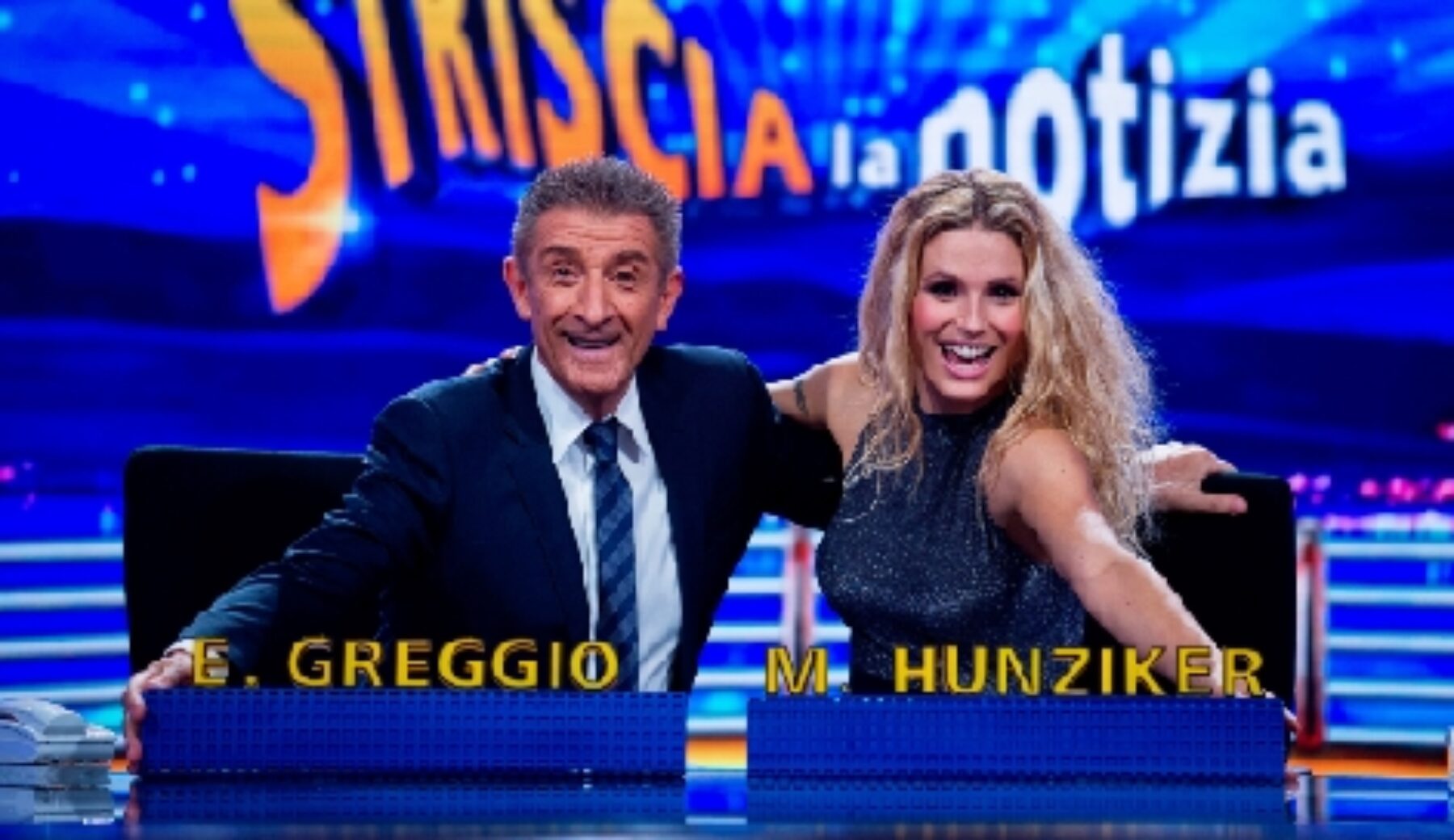 Torna Michelle Hunziker a Striscia la notizia al fianco di Ezio Greggio per due settimane