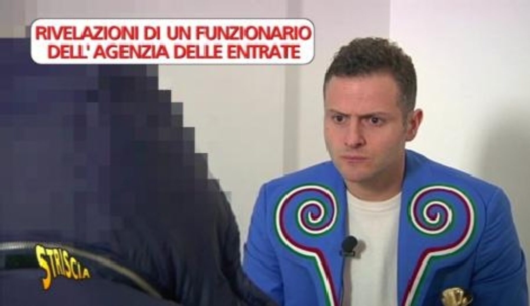 A Striscia la notizia la testimonianza di un funzionario dell’Agenzia delle Entrate: «è un sistema a discapito dei cittadini»