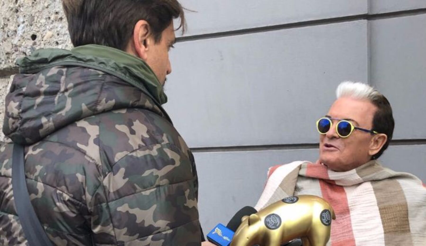 Tapiro d’oro a Cristiano Malgioglio per la sua inaspettata eliminazione dal Grande Fratello Vip