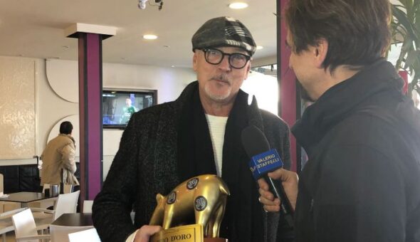 A Striscia la notizia Tapiro d’oro a Stefano Tacconi per i commenti razzisti su Idris.