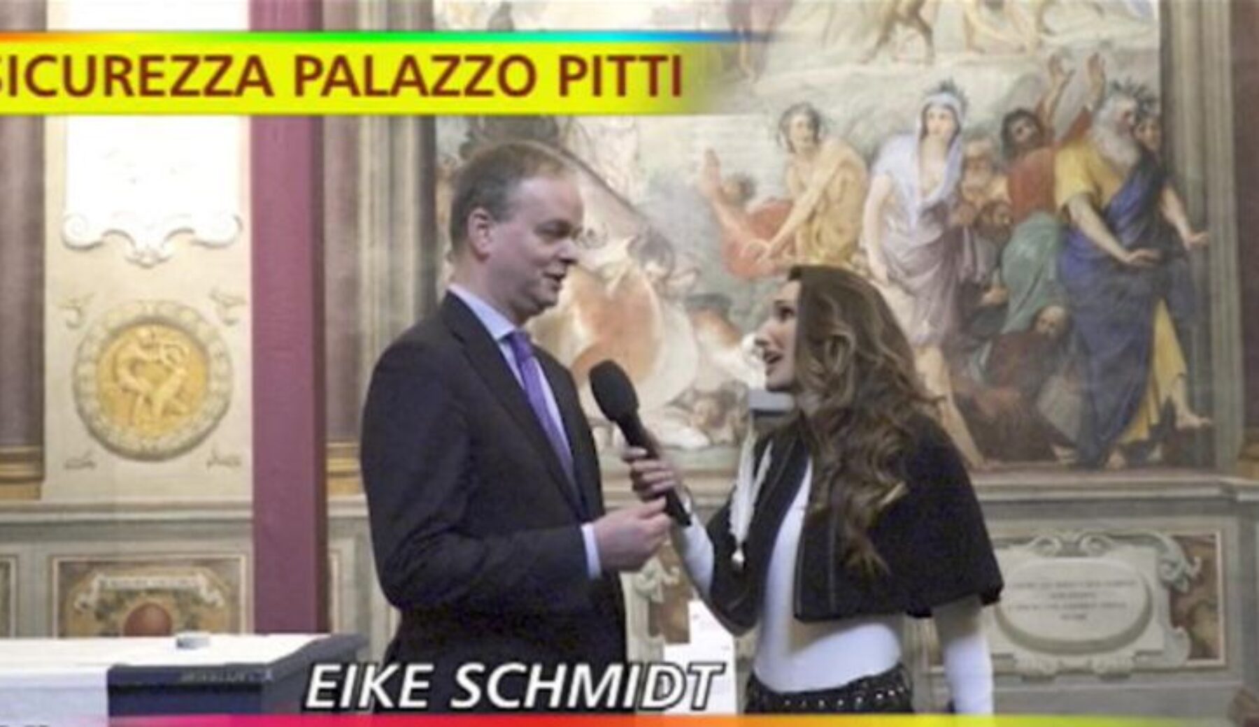 A Striscia la notizia: Chiara Squaglia intervista  il direttore degli uffizi Eike Schmidt sulle falle nell’apparato di sicurezza di Palazzo Pitti