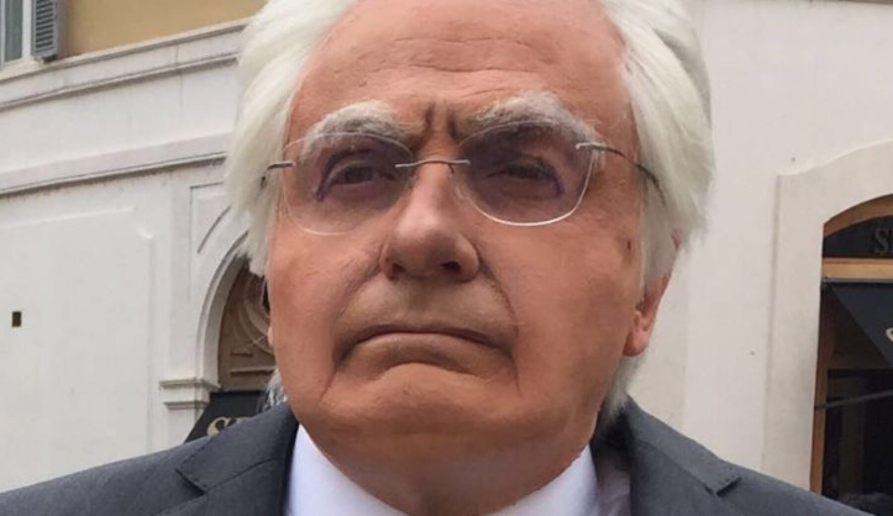 Striscia la notizia: Dario Ballantini esordisce nei panni del presidente Sergio Mattarella