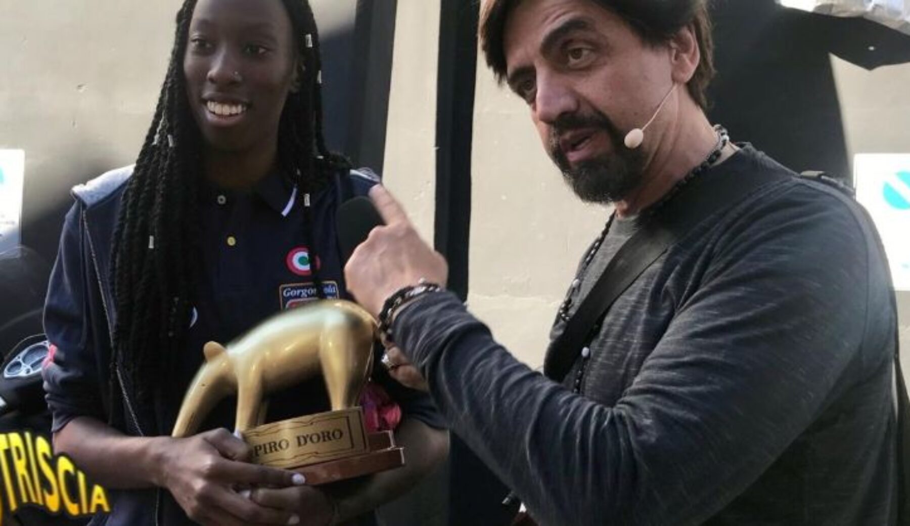 Striscia la notizia, Tapiro d’oro a  Paola Egonu