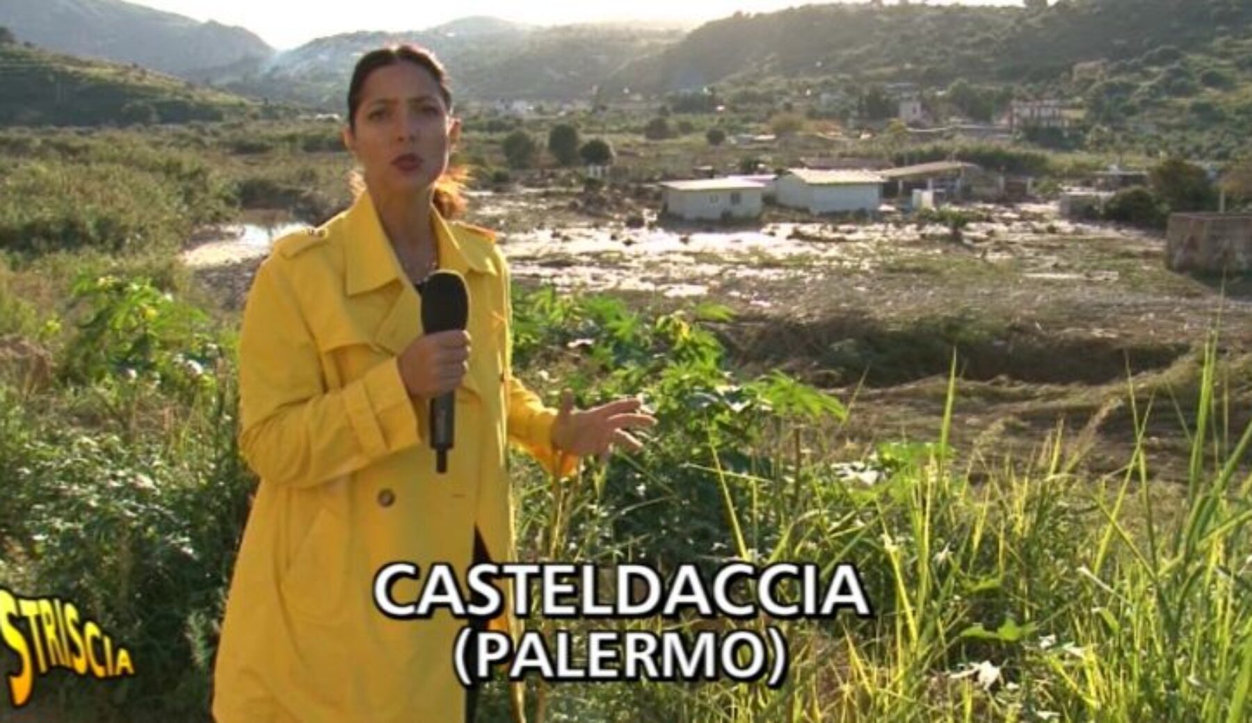 Striscia la notizia, Stefania Petyx indaga sulla tragedia di Casteldaccia (Palermo)