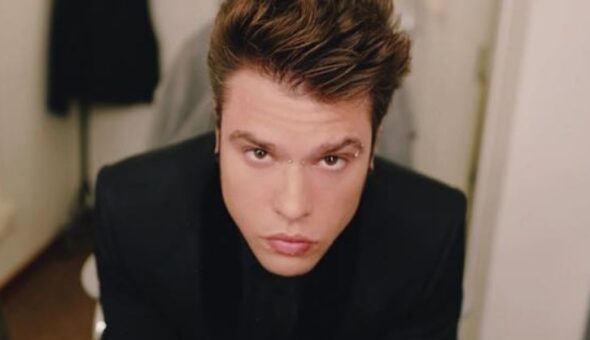 Fedez chiede un selfie a Barack Obama, ma viene rimbalzato