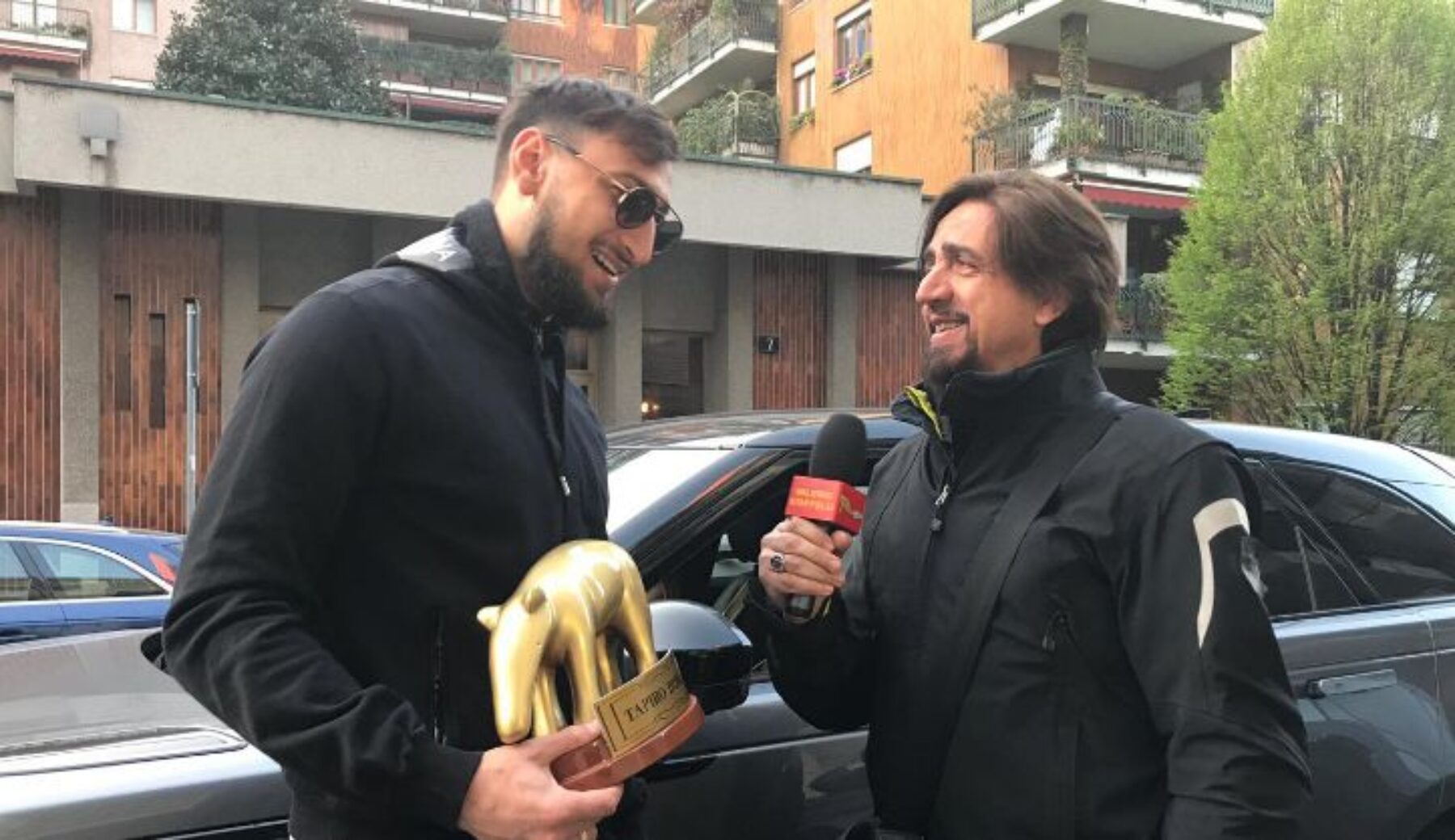 Gigio Donnarumma riceve il suo primo Tapiro d’oro