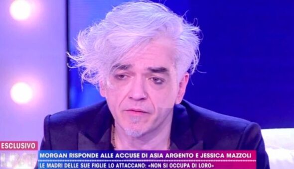 Live - Non è la d'Urso, bufera su Morgan e una presunta bestemmia