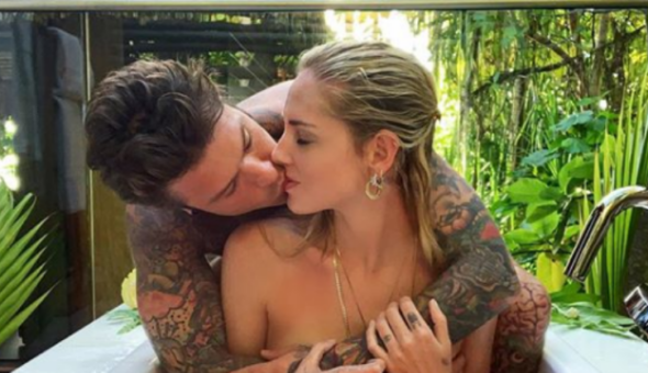 The Ferragnez, vacanze hot e social in Polinesia