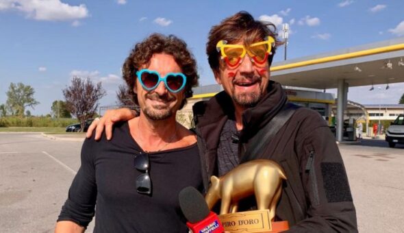 Domani sera a Striscia Tapiro d'oro all'ex ministro Toninelli