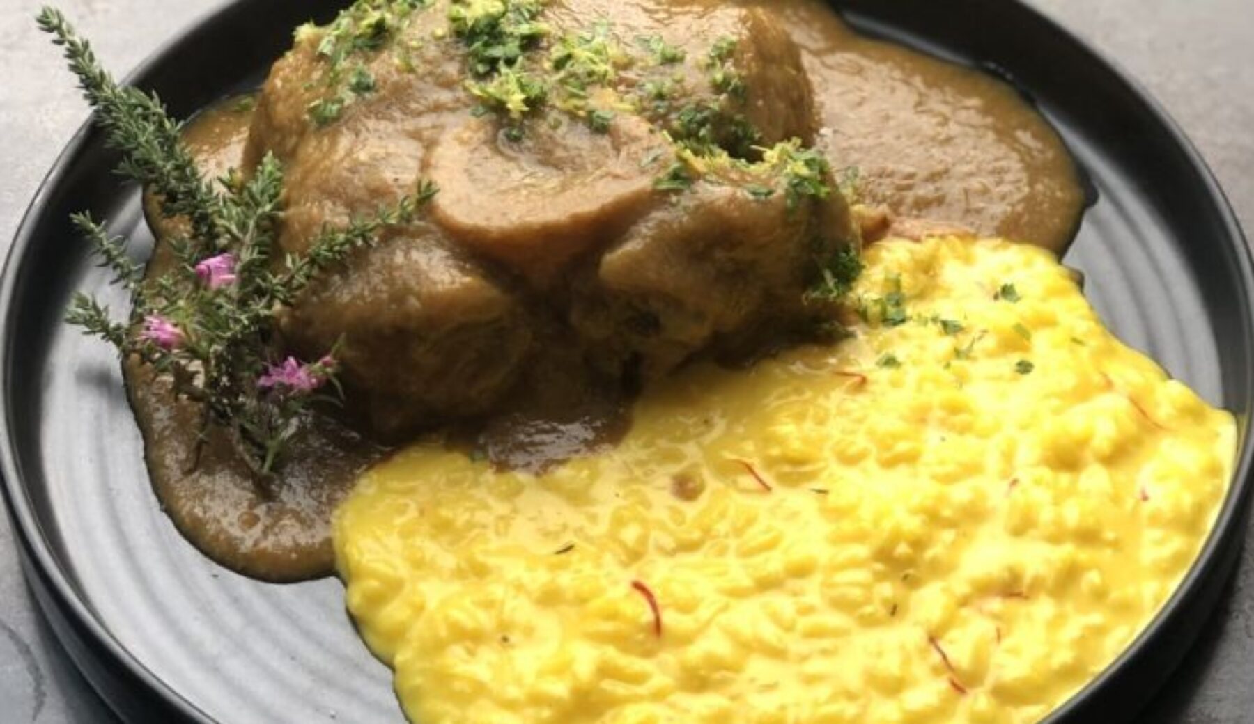 La ricetta del risotto alla milanese di Cesare Battisti del Ristorante Ratanà a Milano