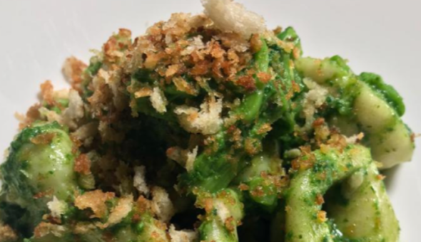 Capolavori italiani in cucina, la ricetta delle Orecchiette e cime di rapa di Maria Cicorella