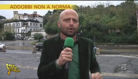 Addobbi di Natale non a norma