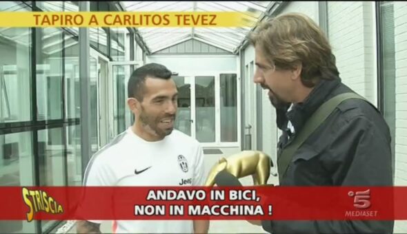 Tapiro a Carlitos Tevez