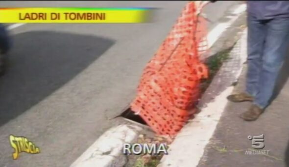 Ladri di tombini a Roma