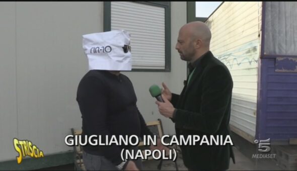 Campo rom a Giugliano in Campania (Napoli)