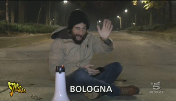 Droga e armi a Bologna, Brumotti aggredito