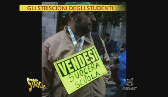 Striscioni al corteo