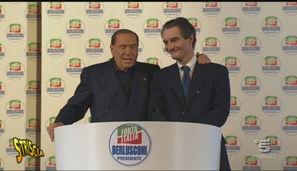 Chi è la silente spalla di Silvio Berlusconi?