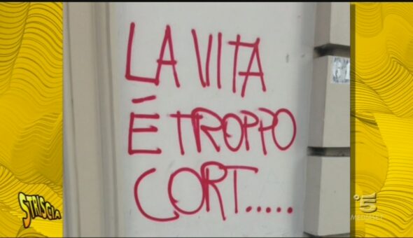 Striscia il cartellone