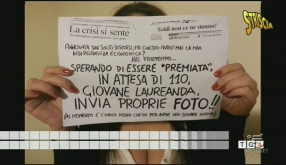 Il caso della ragazza che 'offriva foto'