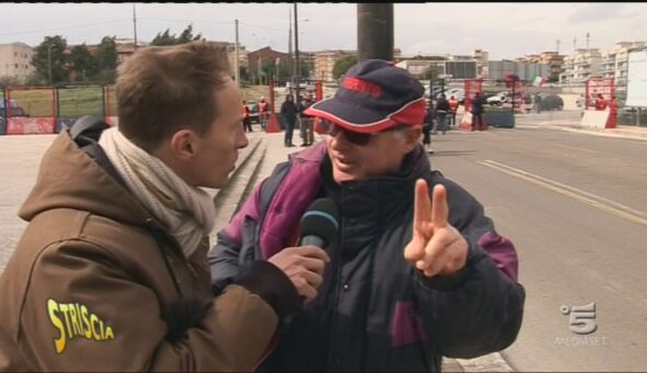 Striscia lo striscione