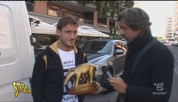 Tapiro a Francesco Totti