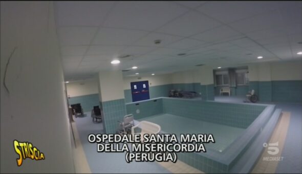 Piscina mai usata all'Ospedale di Perugia
