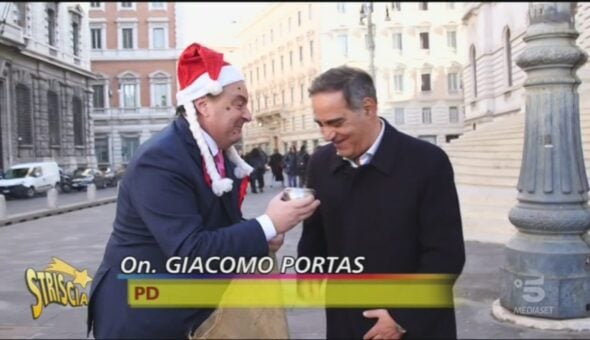 A Natale anche Vespone è buono