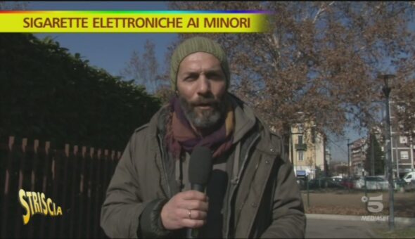 Sigarette elettroniche ai minorenni