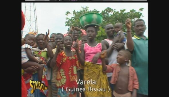 Il Gabibbo in Africa alla ricerca di malefatte italiane.