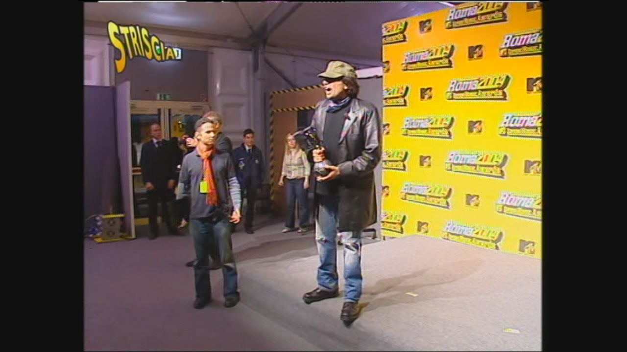 Mtv europe music award Striscia la notizia