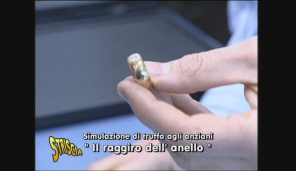 'Il raggiro dell'anello'