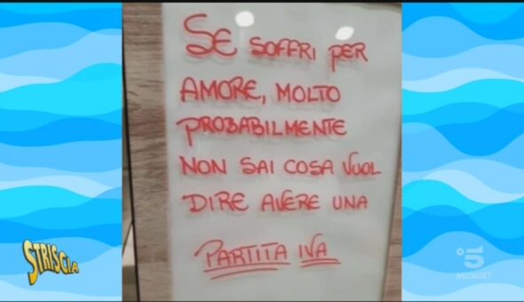 Striscia il cartellone