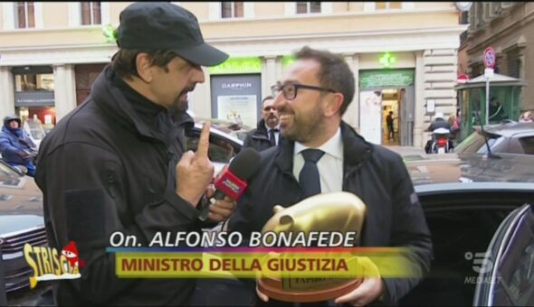 Tapiro d'oro al Ministro Bonafede