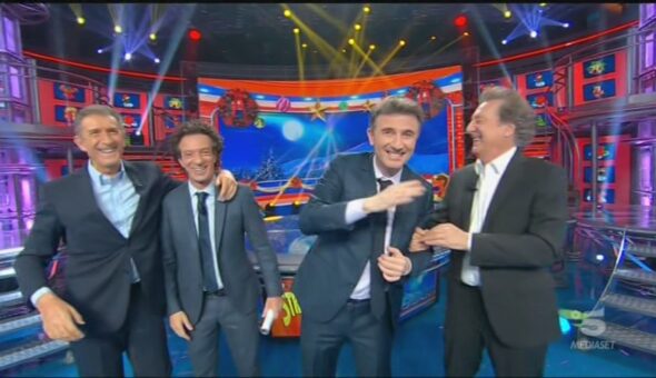 Ingresso a sorpresa di Ficarra e Picone a Striscia