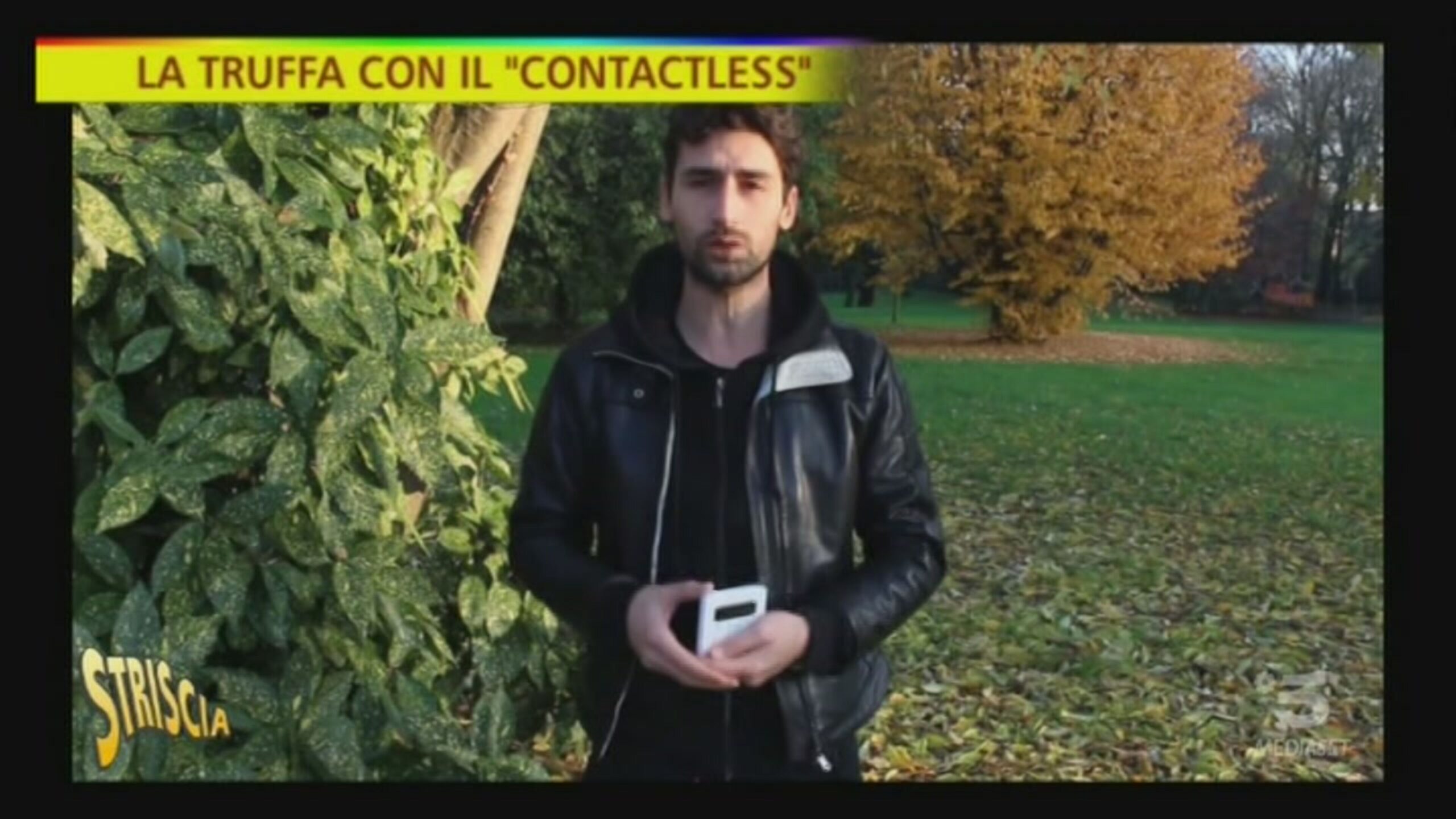 Truffa con il “contactless”