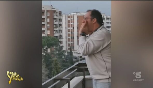 Striscia il balcone, i vostri video a Striscia