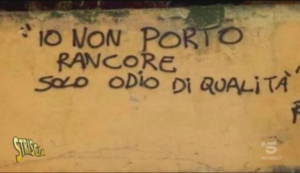 Le scritte sui muri più divertenti